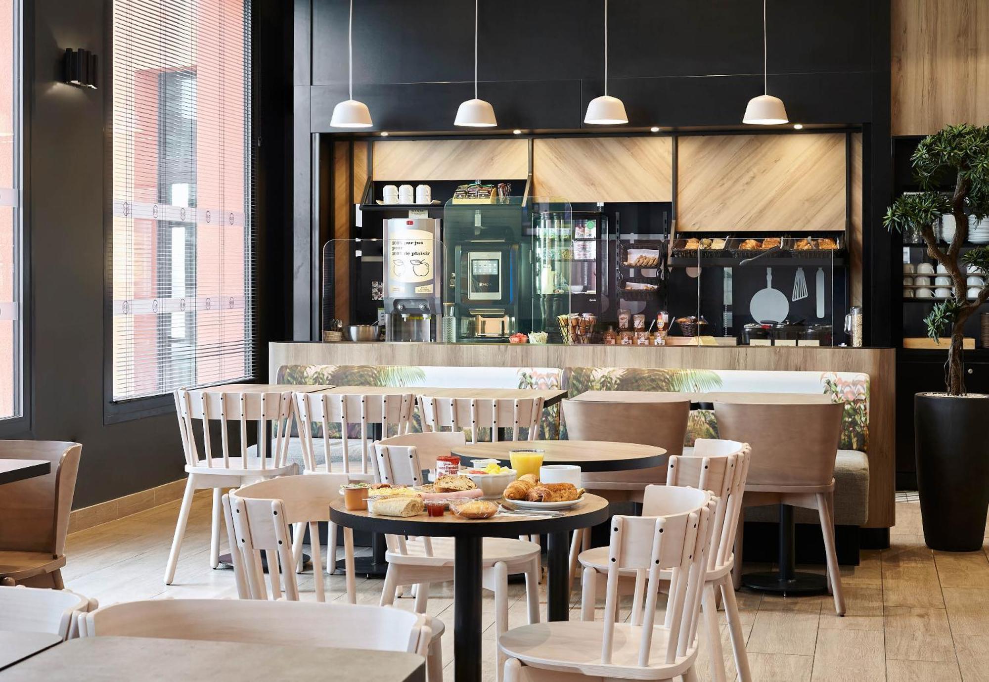 B&B Hotel Bois D'Arcy Saint Quentin En Yvelines Εξωτερικό φωτογραφία